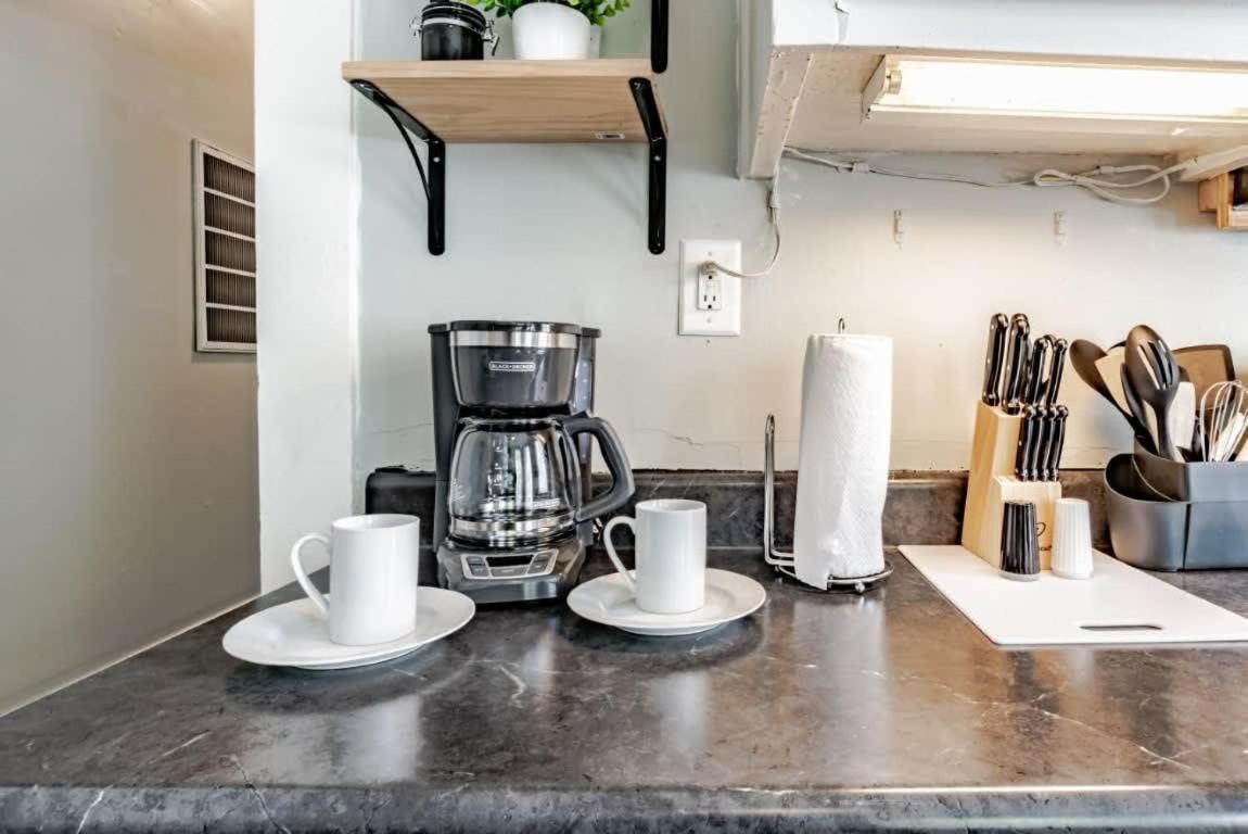 Mins From Downtown & Dining, Dauphin Darling 2 Apartamento Mobile Exterior foto