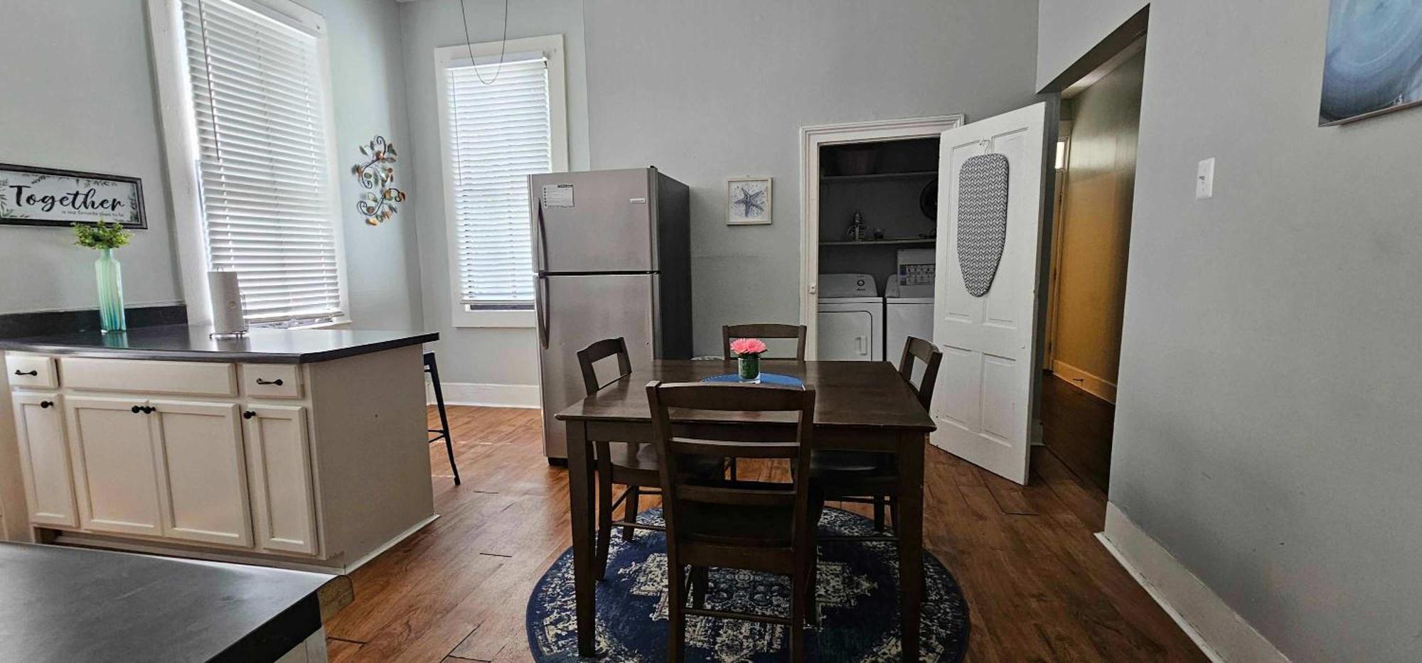 Mins From Downtown & Dining, Dauphin Darling 2 Apartamento Mobile Exterior foto